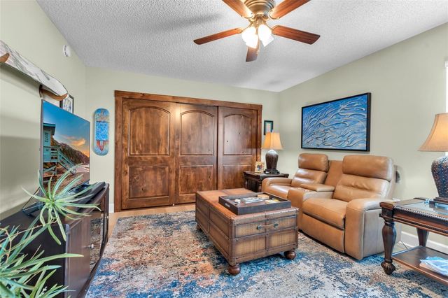 3406 AVENIDA MADERA B, Bradenton, FL 34210