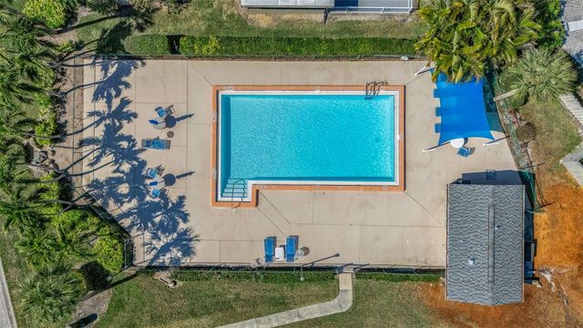 3406 AVENIDA MADERA B, Bradenton, FL 34210