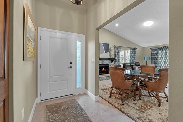 3406 AVENIDA MADERA B, Bradenton, FL 34210