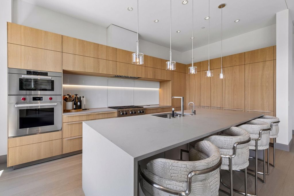 935 Lake Street E 403, Wayzata, MN 55391 — photo 3