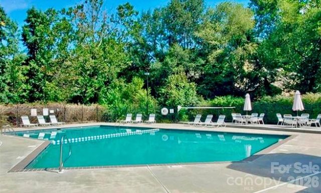 10 Laurel Place Drive, Asheville, NC 28803