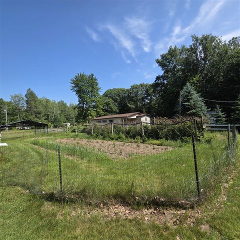 4244 S Paybowme Trail, Shelby, MI 49455