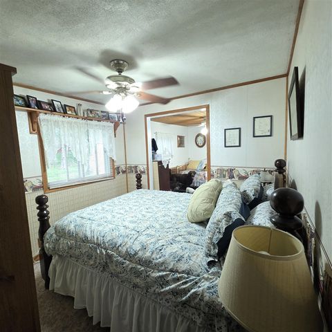 4244 S Paybowme Trail, Shelby, MI 49455