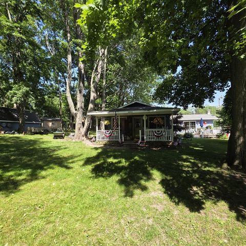 4244 S Paybowme Trail, Shelby, MI 49455