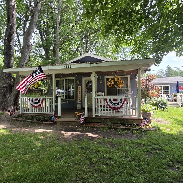 4244 S Paybowme Trail, Shelby, MI 49455