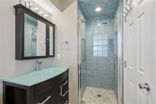 3620 N Ridgewood Drive, Midwest City, OK 73110
