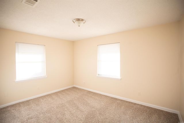 5601 Bliss Cir, Little Rock, AR 72209