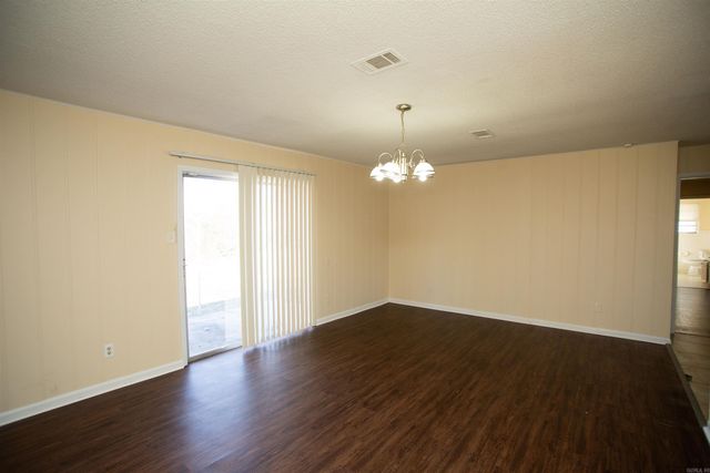 5601 Bliss Cir, Little Rock, AR 72209