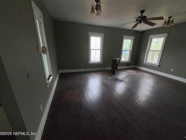 115 W 4TH Street, Jacksonville, FL 32206
