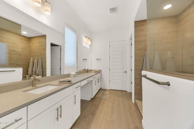 13477 N Mariposa Lily Drive, Oro Valley, AZ 85755