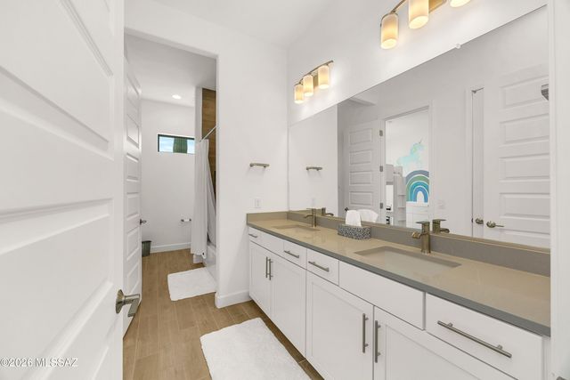 13477 N Mariposa Lily Drive, Oro Valley, AZ 85755