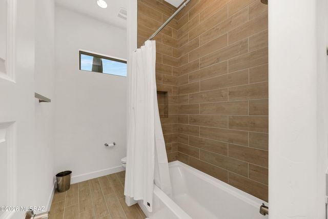 13477 N Mariposa Lily Drive, Oro Valley, AZ 85755