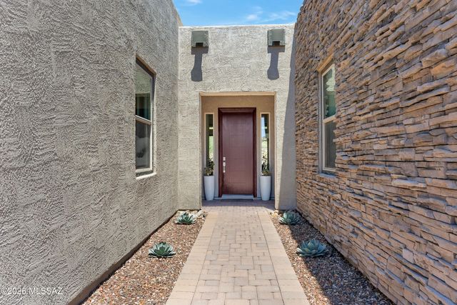 13477 N Mariposa Lily Drive, Oro Valley, AZ 85755