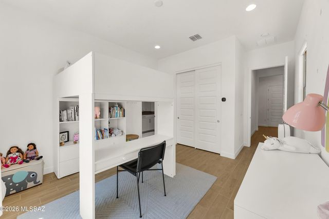 13477 N Mariposa Lily Drive, Oro Valley, AZ 85755