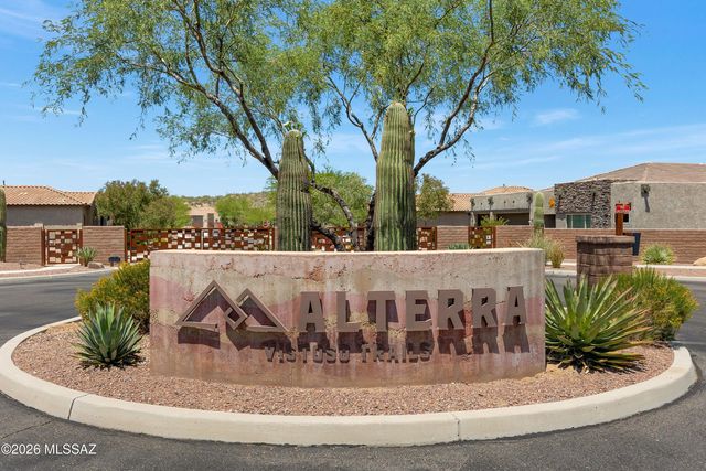 13477 N Mariposa Lily Drive, Oro Valley, AZ 85755