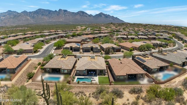 13477 N Mariposa Lily Drive, Oro Valley, AZ 85755