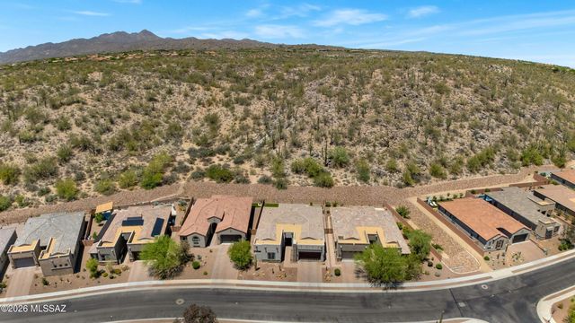13477 N Mariposa Lily Drive, Oro Valley, AZ 85755