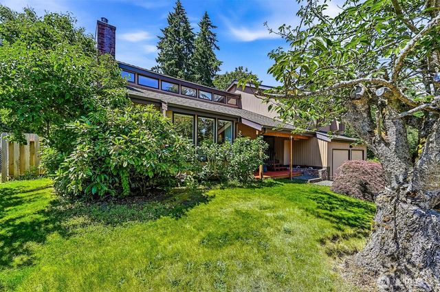 32105 2nd Avenue SW, Federal Way, WA 98023