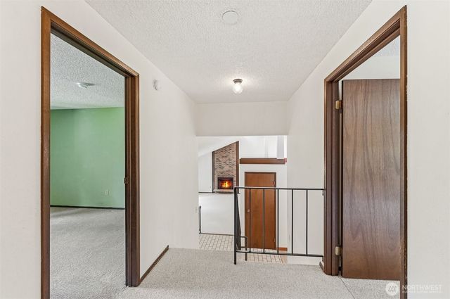 32105 2nd Avenue SW, Federal Way, WA 98023