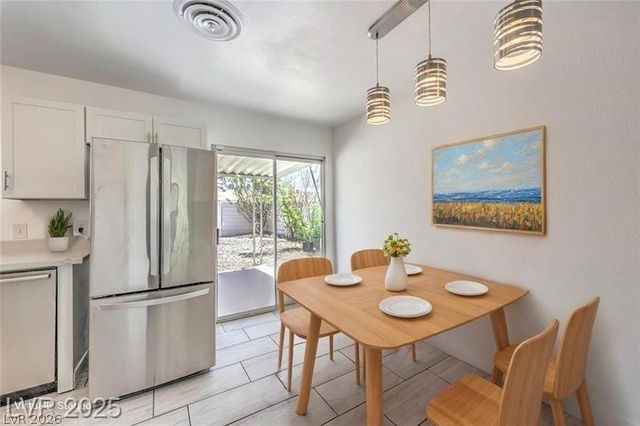 1009 Greenbank Street, Las Vegas, NV 89110