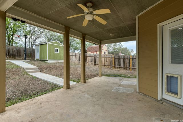 7427 Northallerton, Converse, TX 78109