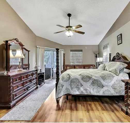 4457 CR 542H, Bushnell, FL 33513