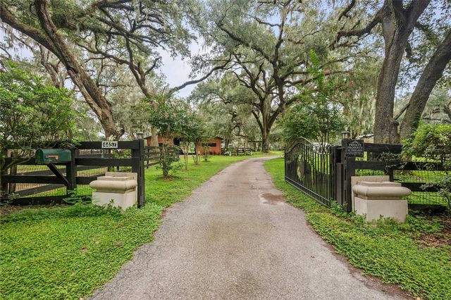4457 CR 542H, Bushnell, FL 33513