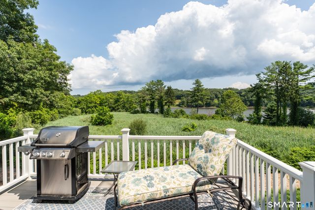 560 River Road 16, Shelton, CT 06484