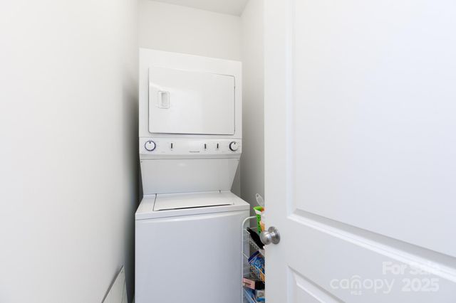 3121 Crosswind Drive, Fort Mill, SC 29707