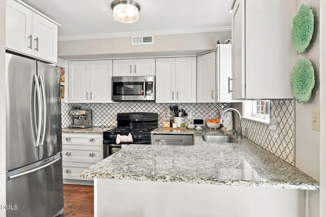 3731 Yorktown Place, Raleigh, NC 27609