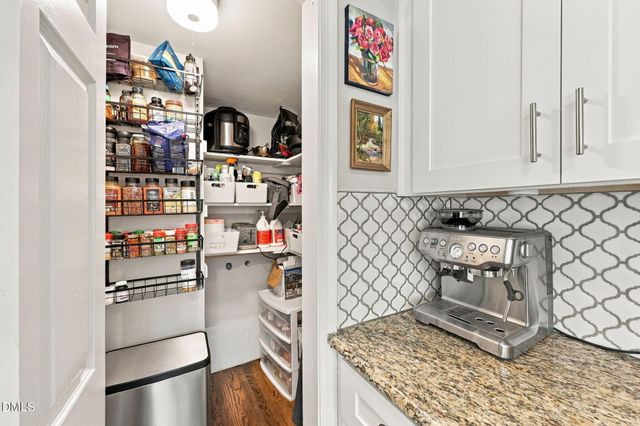 3731 Yorktown Place, Raleigh, NC 27609