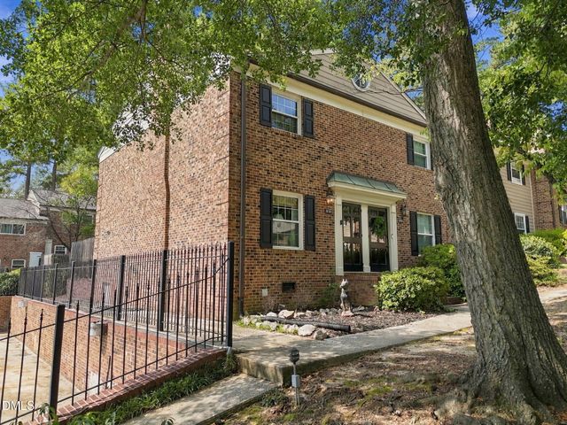 3731 Yorktown Place, Raleigh, NC 27609