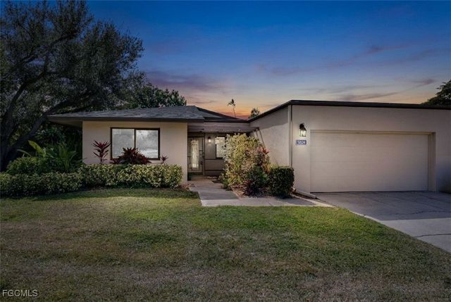 5824 Wild Fig LN, Fort Myers, FL 33919