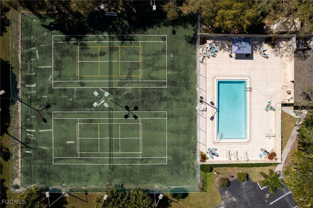 5824 Wild Fig LN, Fort Myers, FL 33919