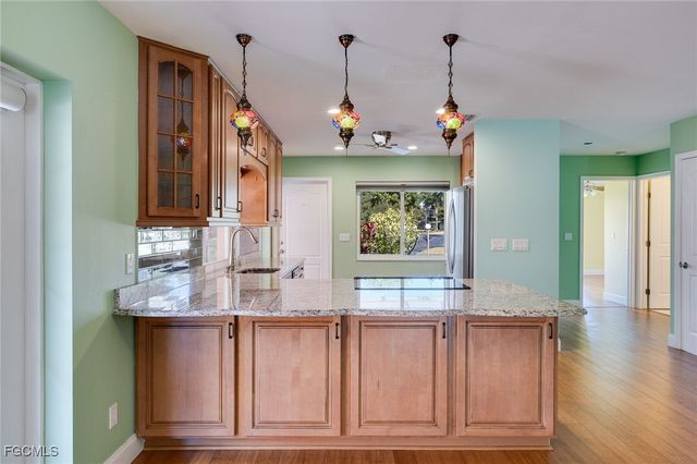 5824 Wild Fig LN, Fort Myers, FL 33919