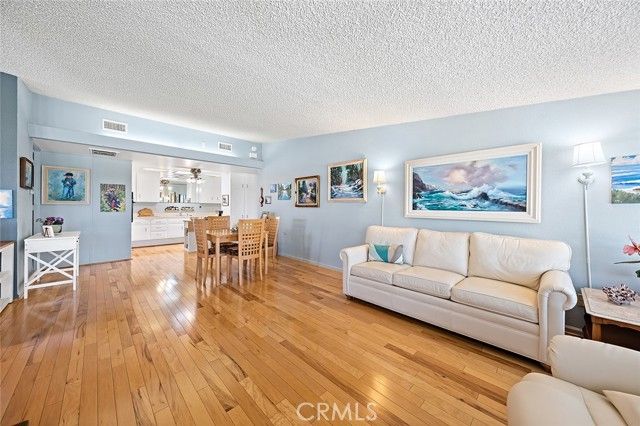 13101 Oak Hills 234F, Seal Beach, CA 90740