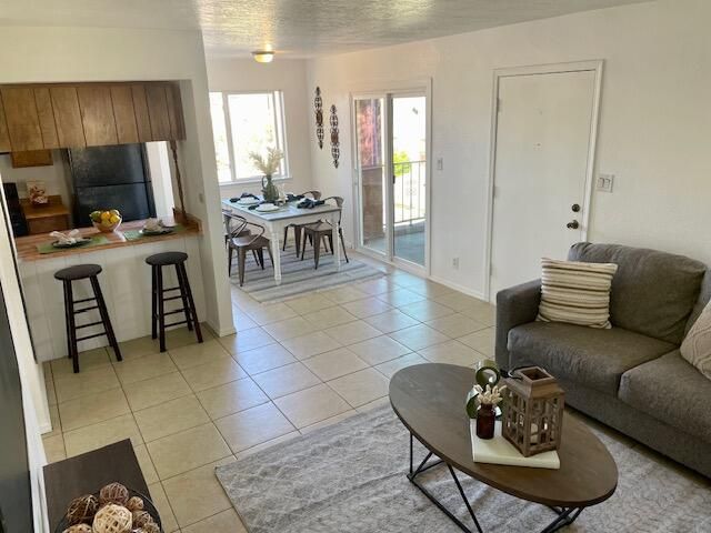 1809 Girard Boulevard SE, Albuquerque, NM 87106