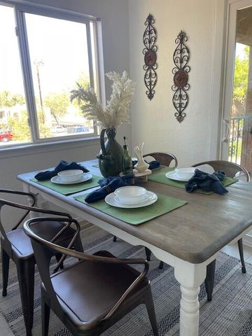 1809 Girard Boulevard SE, Albuquerque, NM 87106