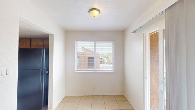 1809 Girard Boulevard SE, Albuquerque, NM 87106