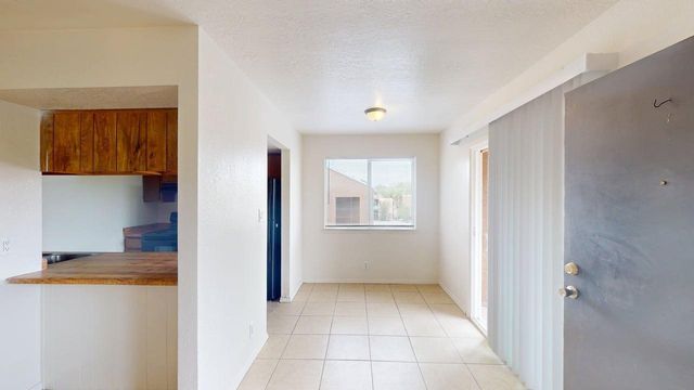 1809 Girard Boulevard SE, Albuquerque, NM 87106