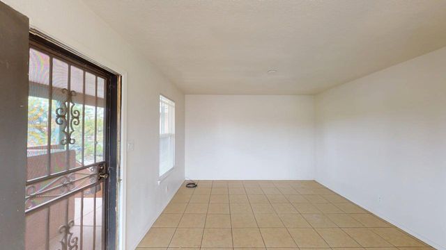 1809 Girard Boulevard SE, Albuquerque, NM 87106