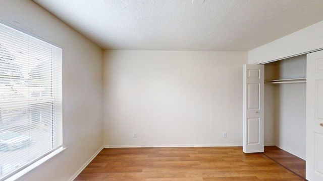 1809 Girard Boulevard SE, Albuquerque, NM 87106