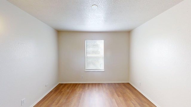 1809 Girard Boulevard SE, Albuquerque, NM 87106
