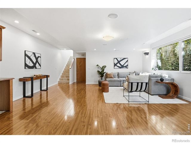 210 S Marion Parkway, Denver, CO 80209