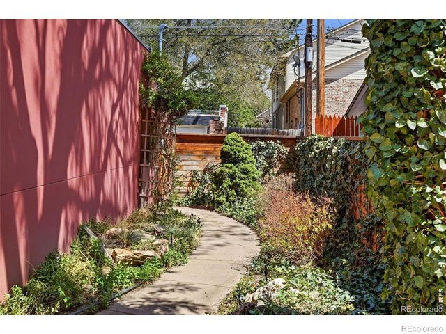 210 S Marion Parkway, Denver, CO 80209
