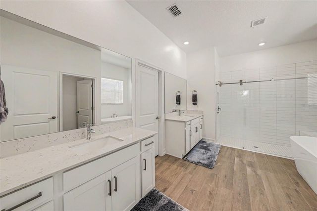 12840 BERGSTORM BAY DRIVE, Riverview, FL 33579