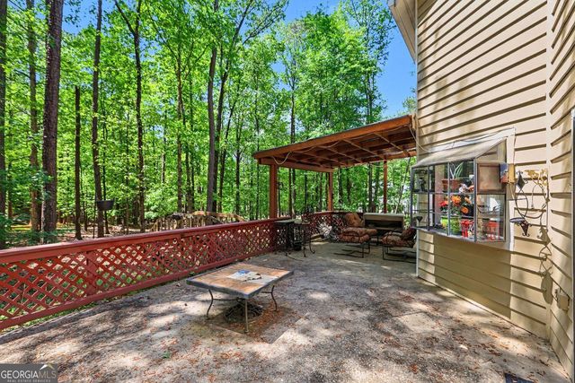 205 Hidden Creek Lane, Peachtree City, GA 30269