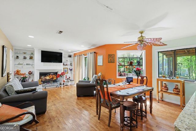 205 Hidden Creek Lane, Peachtree City, GA 30269