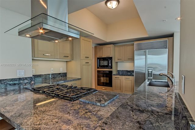 3535 S Ocean Drive 2805, Hollywood, FL 33019