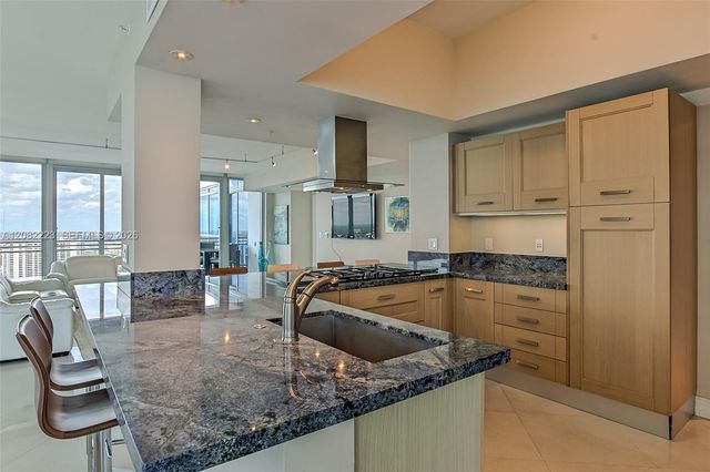 3535 S Ocean Drive 2805, Hollywood, FL 33019